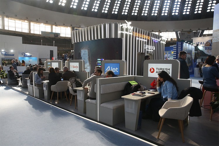 Turizm fuarında Türkiye standına yoğun ilgi
