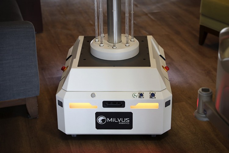 Yerli dezenfektasyon robotu işbaşında