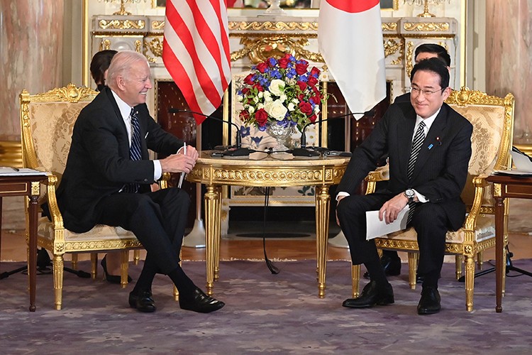 Biden'ın japonya çıkarması
