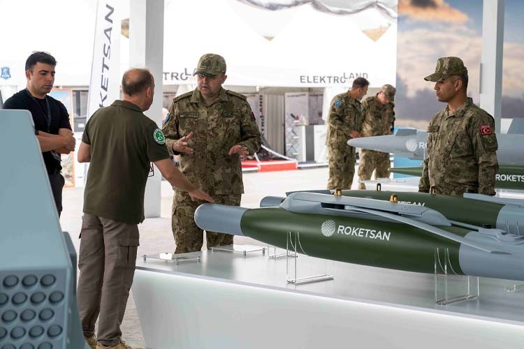 Roketsan EFES-2024'e Damga Vurdu