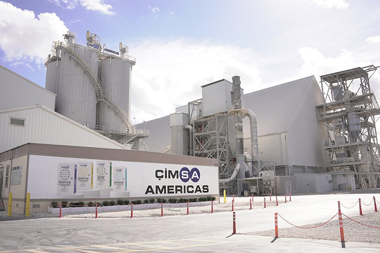 Ddünyada ses getiren ürün ve teknolojilerini tanıttı