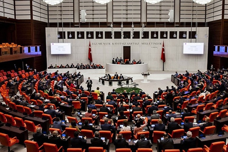 Hükümet Meclis'e ek bütçe teklifi mi getirecek?..