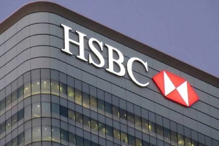HSBC'nin ilk çeyrek vergi öncesi karı yaklaşık 3 kat arttı