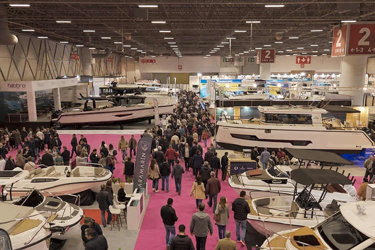 Tekne ve yat fuarına 40 bin ziyaretçi