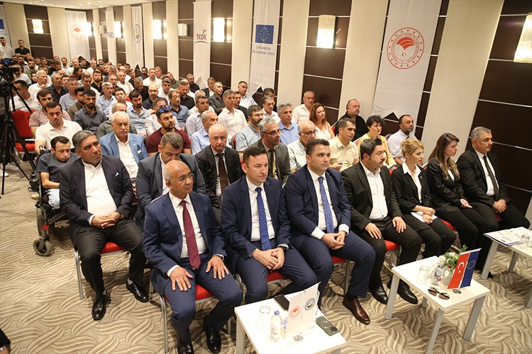 *IPARD III ile de bu ivmenin artarak devam edeceğini umuyoruz"