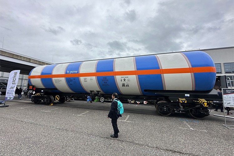 Demir yolu lojistiğine ivme katıyor