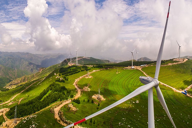 Çin, yeşil enerji ihracatında dünyanın lokomotifi