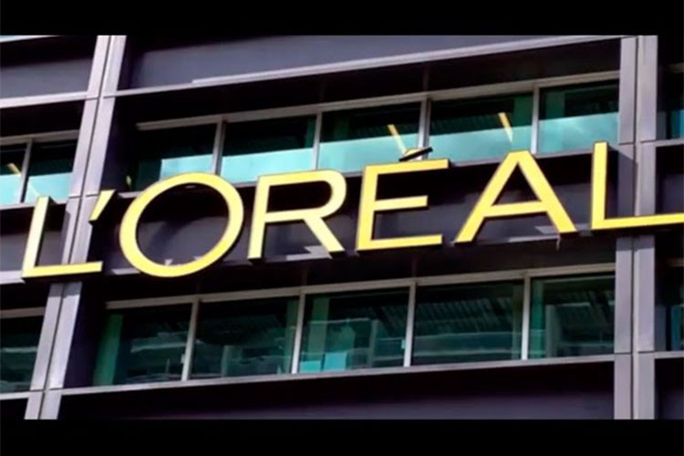 Binlerce ürünü avantajlı fiyatla sunuyor