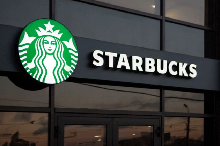 Starbucks'ın küresel satışları temmuz-eylül'de düştü