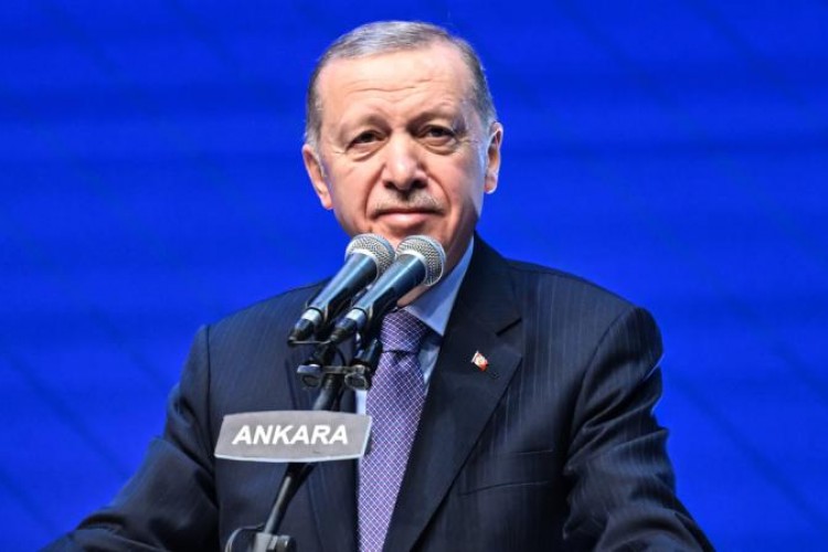 Erdoğan: Emeklilerimizin refah seviyesini yükseltmek için tüm imkanlarımızı seferber ettik