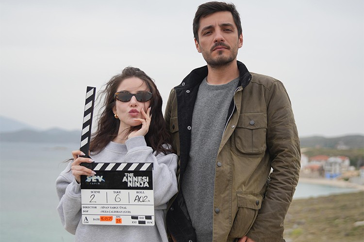 The Annesi Ninja filmi sete çıktı!