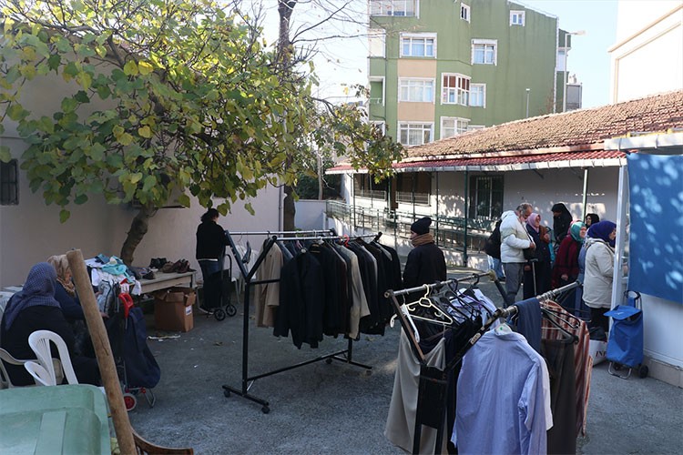 Topkapı Fukaraperver Cemiyeti, 116 yıldır ihtiyaç sahiplerine el uzatıyor
