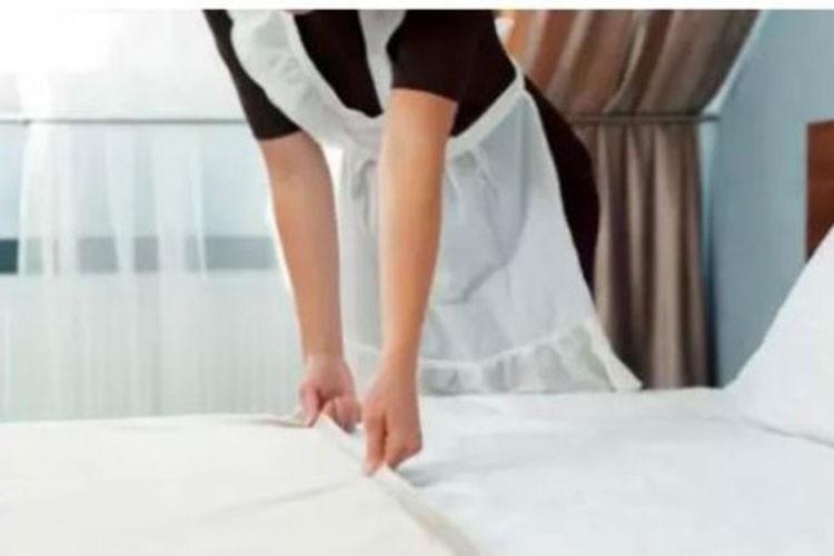 Hizmet üretimi martta yüzde 0,4'e yükseldi