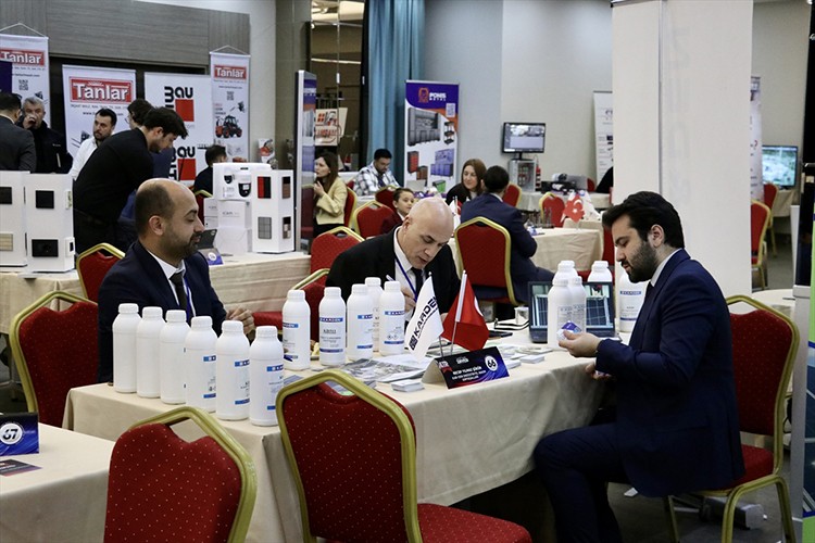 İş insanları Sakarya'daki "Satın Alma Zirvesi"nde buluştu