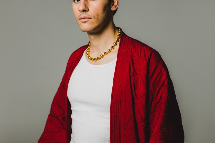 CAN OZAN'DAN ZAMANSIZ ŞARKI