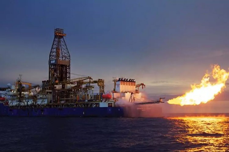 Petrolde fiyat artışı hafifledi