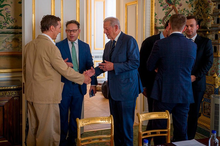 Buckingham Sarayı'nda iklim eylemi buluşması
