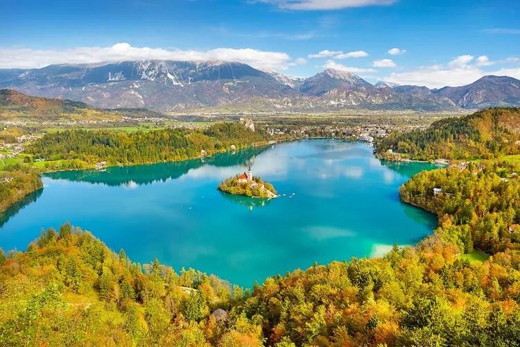 Son 30 yılda dünyadaki büyük göllerin yüzde 53'ü küçüldü