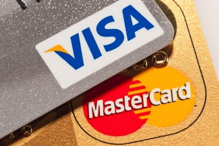 Visa ve Mastercard, Rusya'daki operasyonlarını askıya aldı