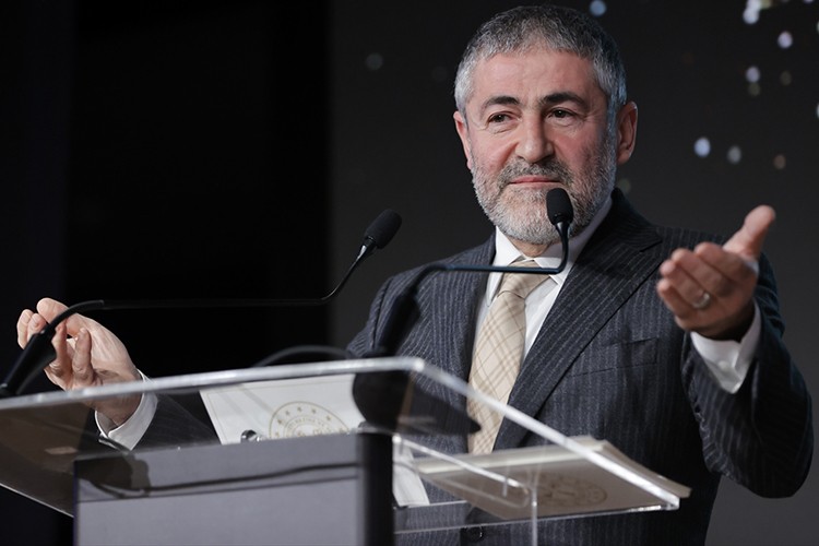 "Aralık ayında enflasyonun belini kırdık"