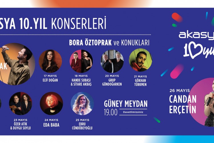 Türk pop müziğinin ünlü isimleri, Akasya'nın 10'uncu yılı için sahnede