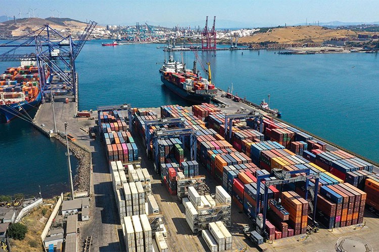 AB'ye ihracatımız ilk 4 ayda 35 milyar doları aştı