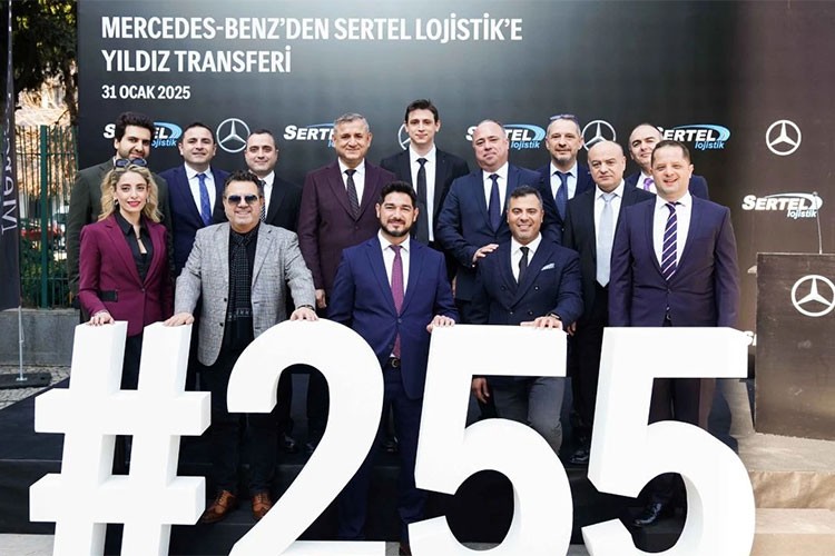 255 Mercedes Benz aracı Sertel Grup Lojistik'e teslim edildi