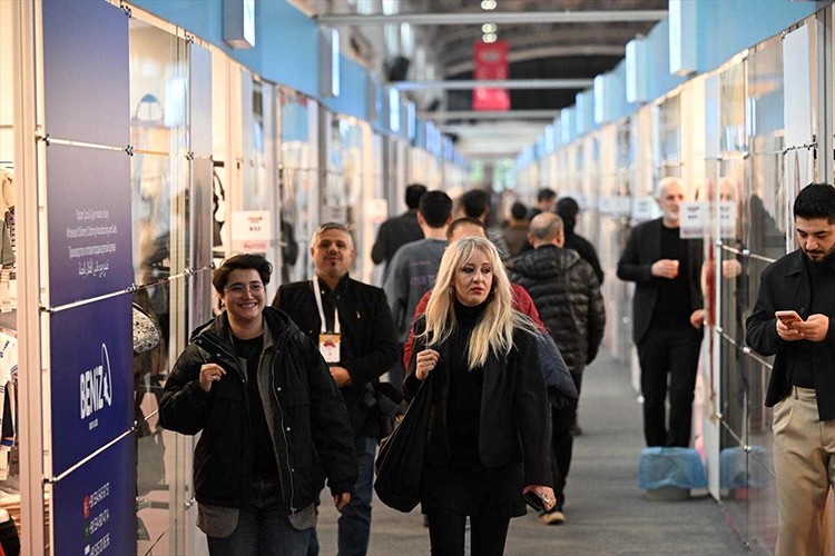 Çocuk İhtiyaçları Fuarı kapılarını açtı