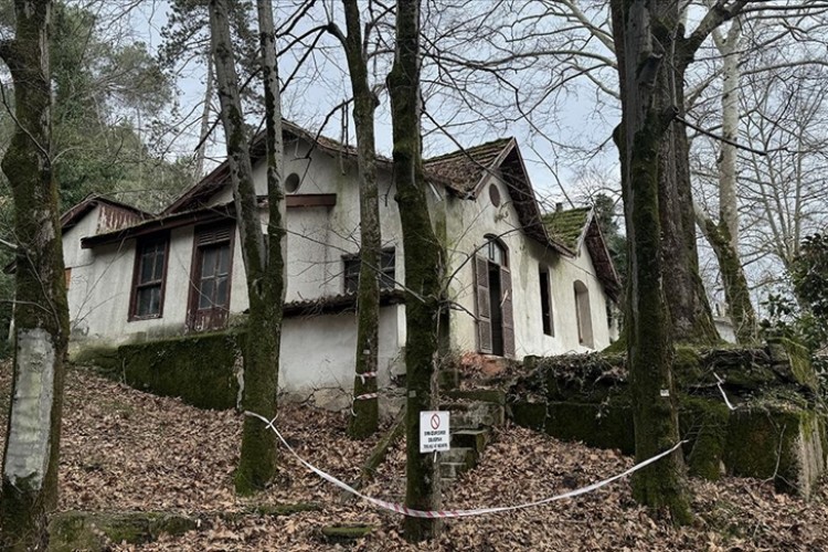 Yalova Termal Kaplıcaları'ndaki 120 yıllık "Fransız evi" restorasyonla geleceğe taşınacak