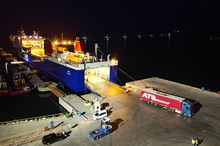Sakarya Karasu Limanı'ndan Romanya'ya Ro-Ro seferleri başladı
