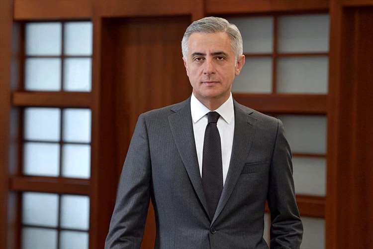 Enflasyon en çok bankacılık sektörünü yoruyor