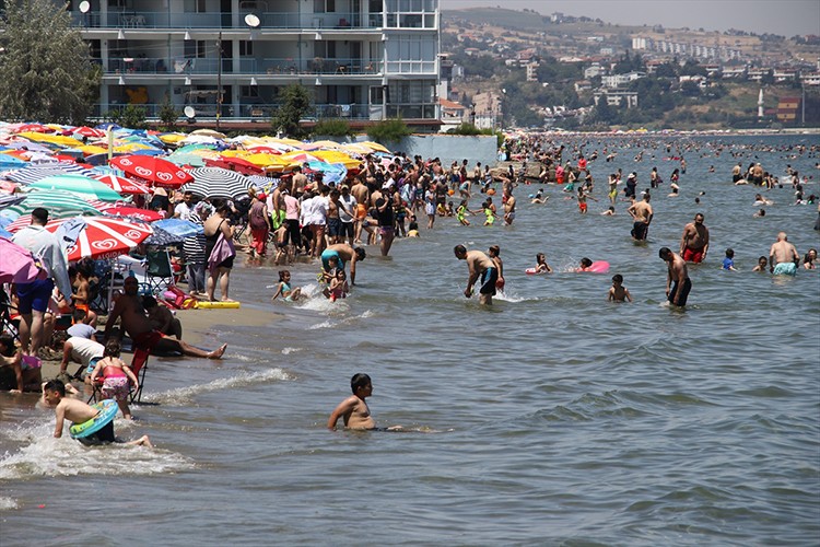 Tekirdağ sahillerinde bayramın son gününde yoğunluk yaşanıyor