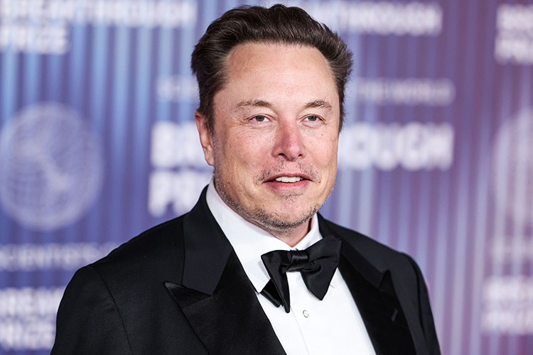 Tesla hissedarlarından Musk'ın ödeme paketine onay