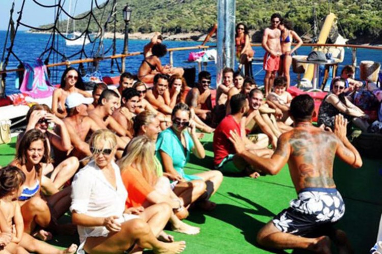 Muğla ilk 5 ayda 306 bin İngiliz turisti ağırladı