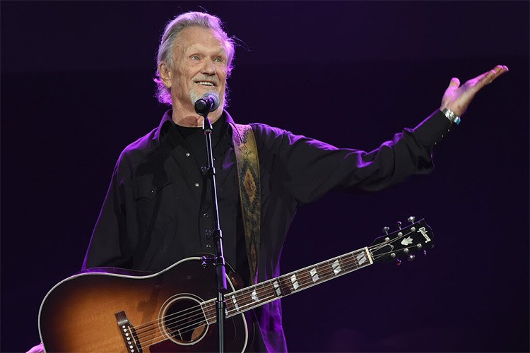 Ünlü oyuncu ve şarkıcı Kris Kristofferson hayatını kaybetti