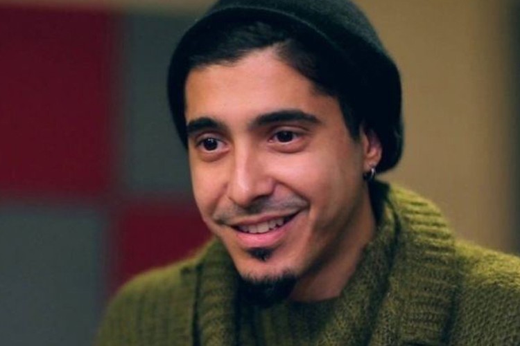 Ferman Akgül Türkiye'yi terk mi etti?