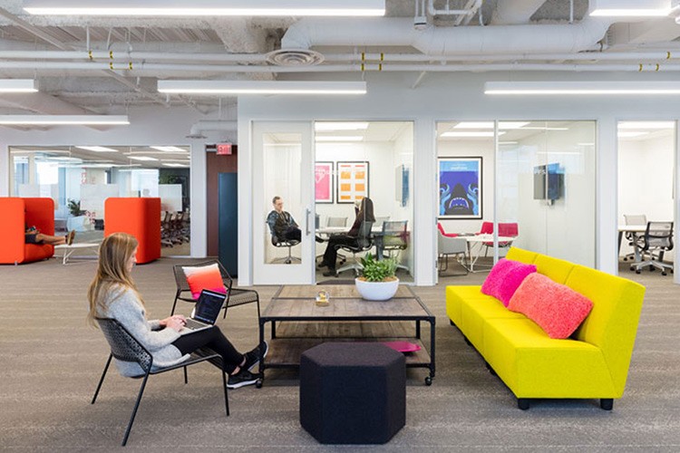 Ofise dönüş hazırlığı