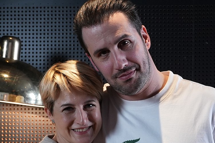 Canan Ergüder ve Doruk Şengün Sahne Tozu Yutanlar'da Soruları Yanıtlıyor!