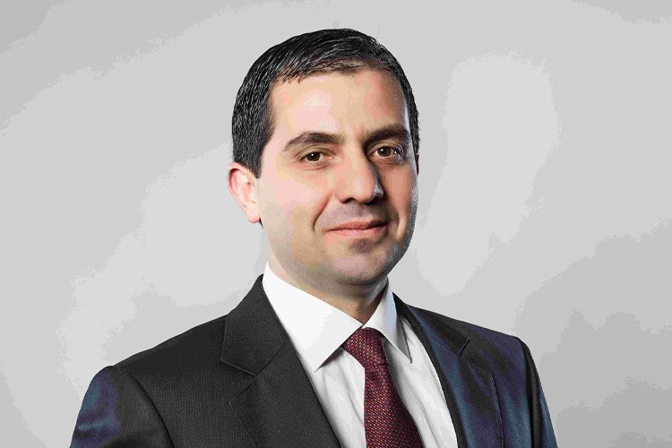 Karadeniz Holdingin'in yeni CFO'su Seyfi Sarıçam oldu