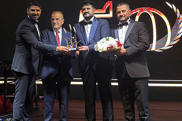 Pakun 50. yılını kutladı