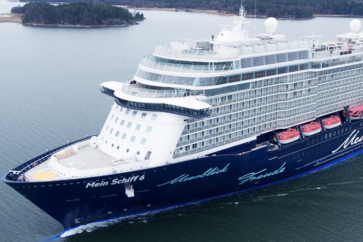 Mein Schiff 6, Bodrum'a 2 bin 119 yolcu getirdi