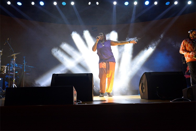 Nubiyan Twist grubu Bursa'da konser verdi