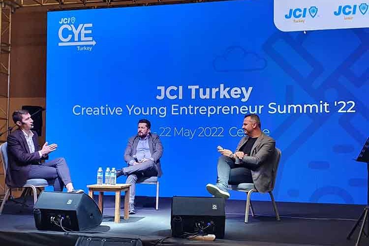 Yaratıcı Genç Girişimci Ödülleri için Son Başvuru Tarihi 25 Nisan!