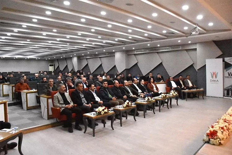 Van'da yenilenebilir enerji toplantısı düzenlendi