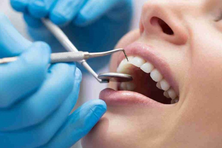 Diş bakımı yaşam boyu devam ediyor