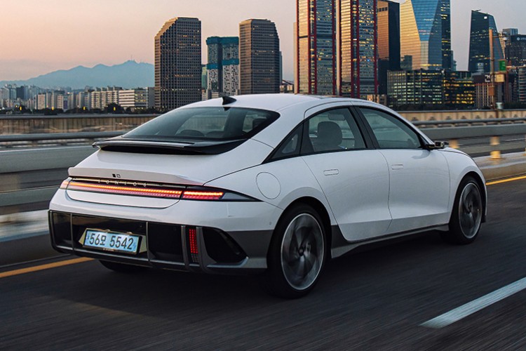 Hyundai IONIQ 6 Euro NCAP'ten 5 Yıldız Aldı