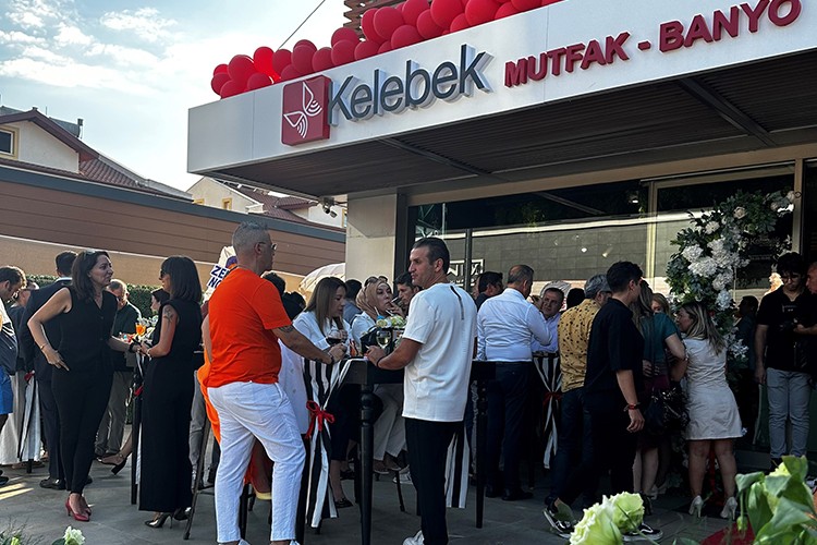 Yeni mağazasını Fethiye'de açtı