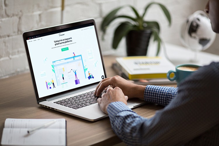 Mükellef ile yurtdışında en çok e-ticaret şirketi kuruldu