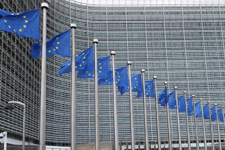 AB'den online perakendecilere gümrük vergisi