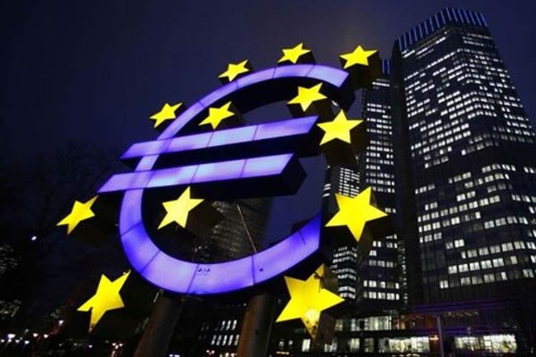 AB'de yüzde 12.5 büyüme